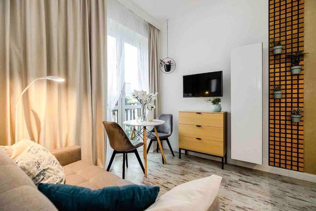 شقة Lux Apartament W Centrum, Plac Konstytucji, Klimatyzacja, Widokowy وارسو المظهر الخارجي الصورة
